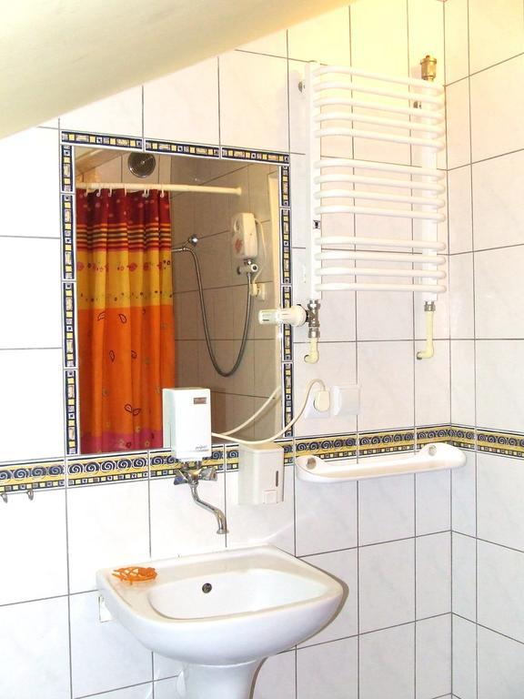 Na Skraju Lasu Chodel Dış mekan fotoğraf